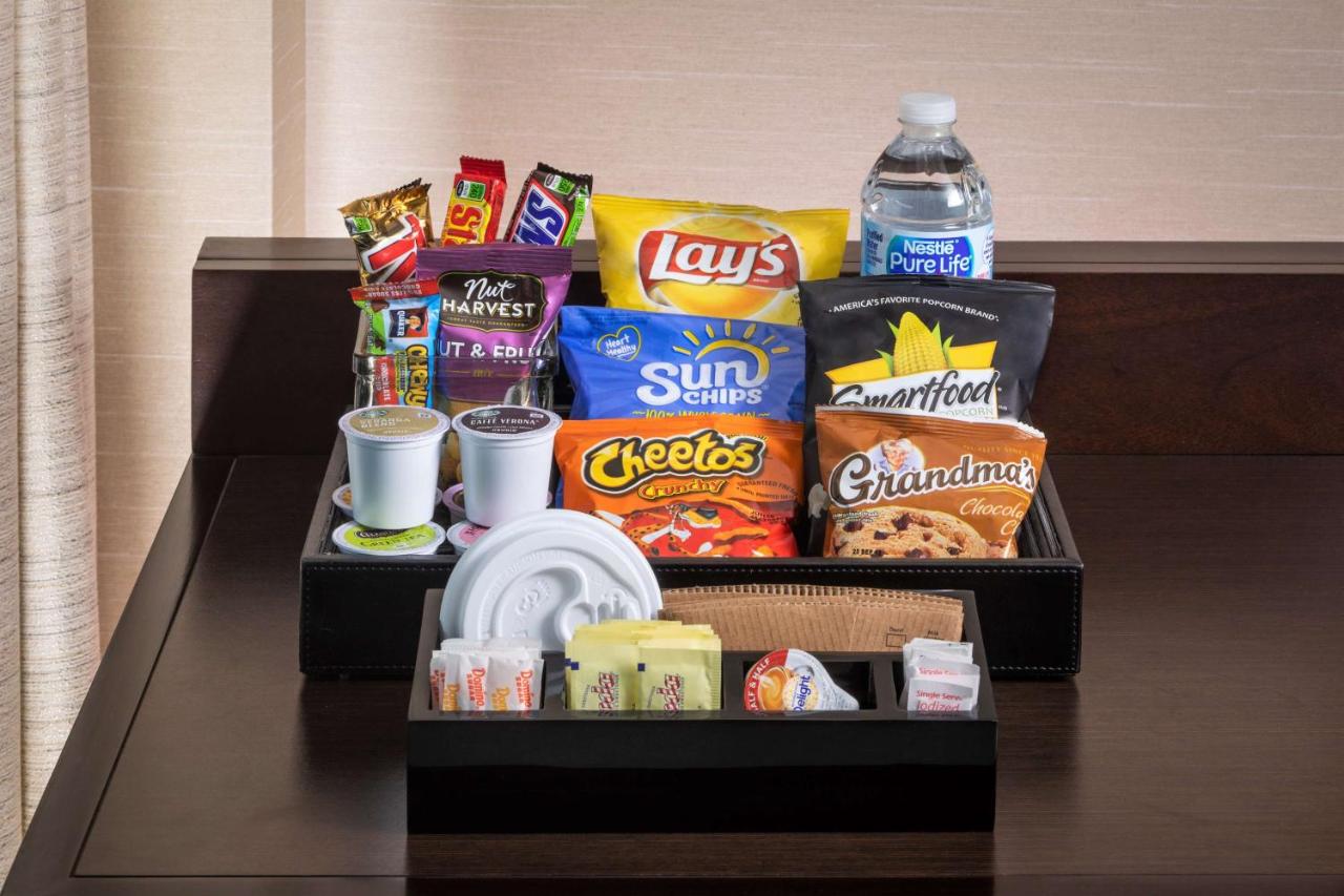 Premium King Room at Hilton Garden Inn Murfreesboro