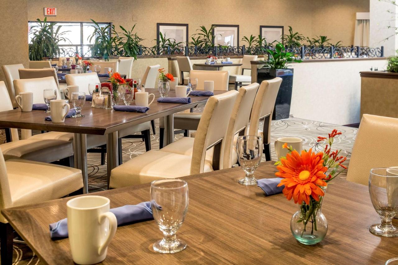 | DoubleTree by Hilton Boston-Milford