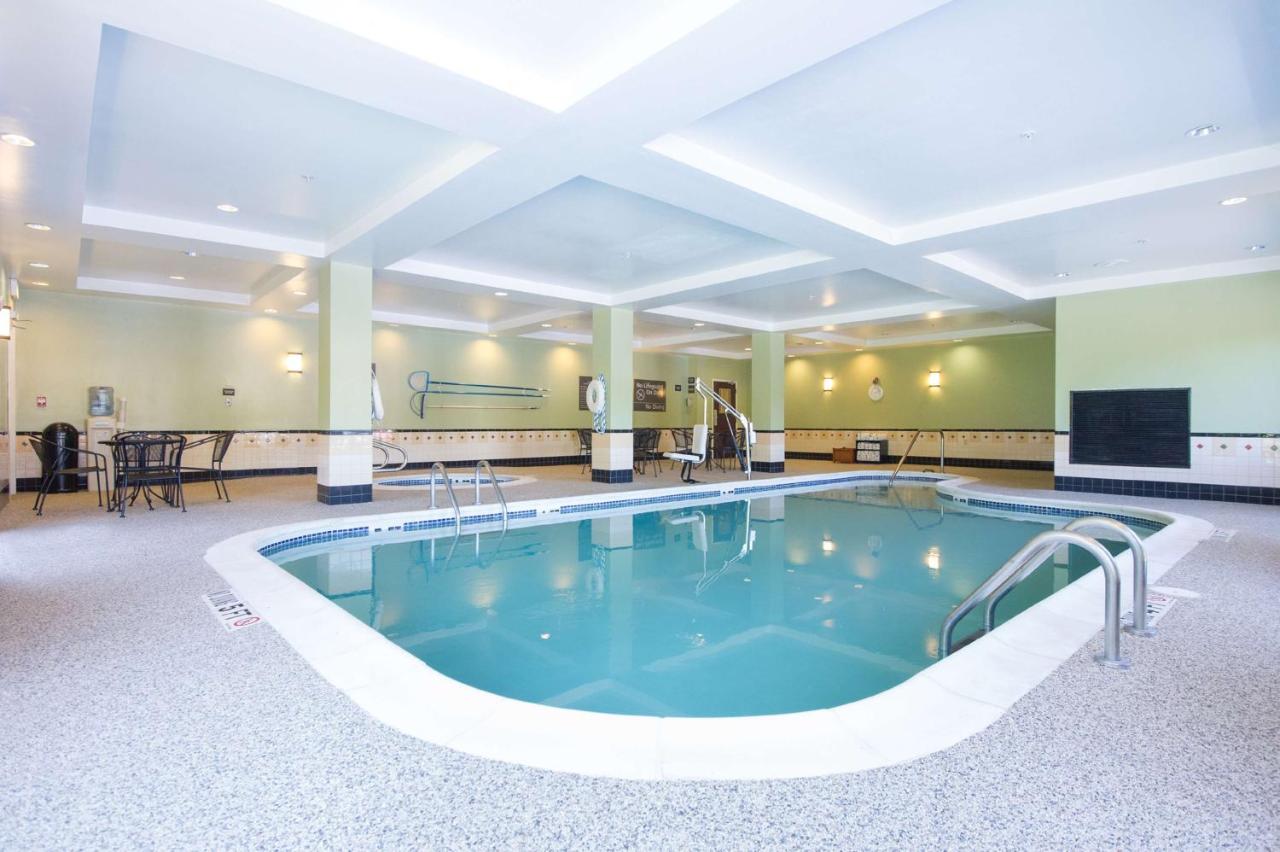 | Hampton by Hilton Brattleboro