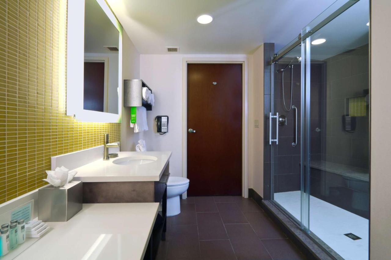 King Suite with Spa Bath - Non-Smoking at Hampton Inn & Suites Columbus-Downtown