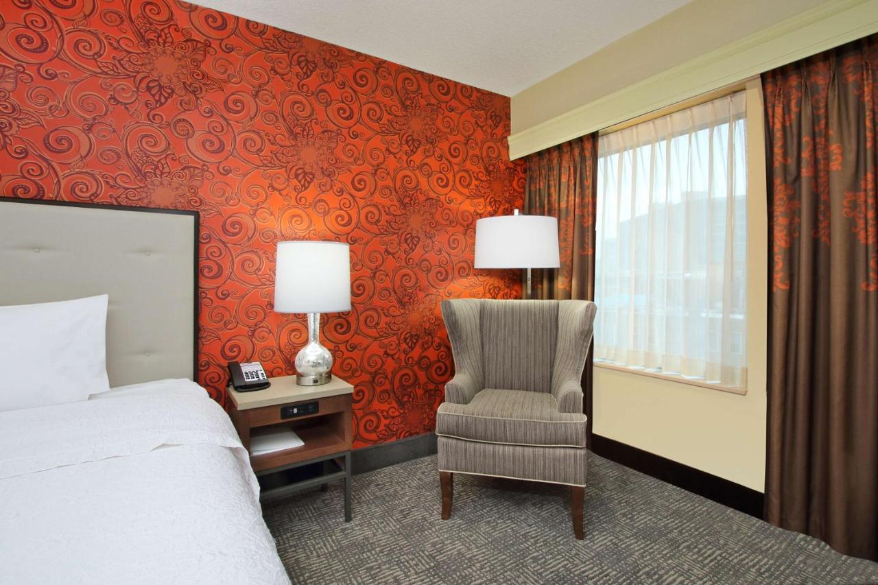 King Room - Disability Access at Hampton Inn & Suites Columbus-Downtown