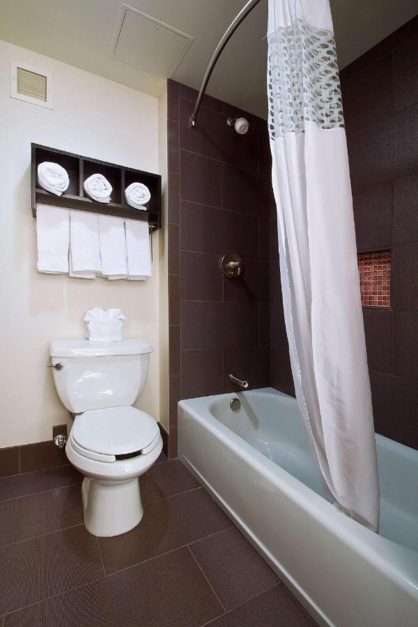 Queen Room with Two Queen Beds - Non-Smoking at Hampton Inn & Suites Columbus-Downtown