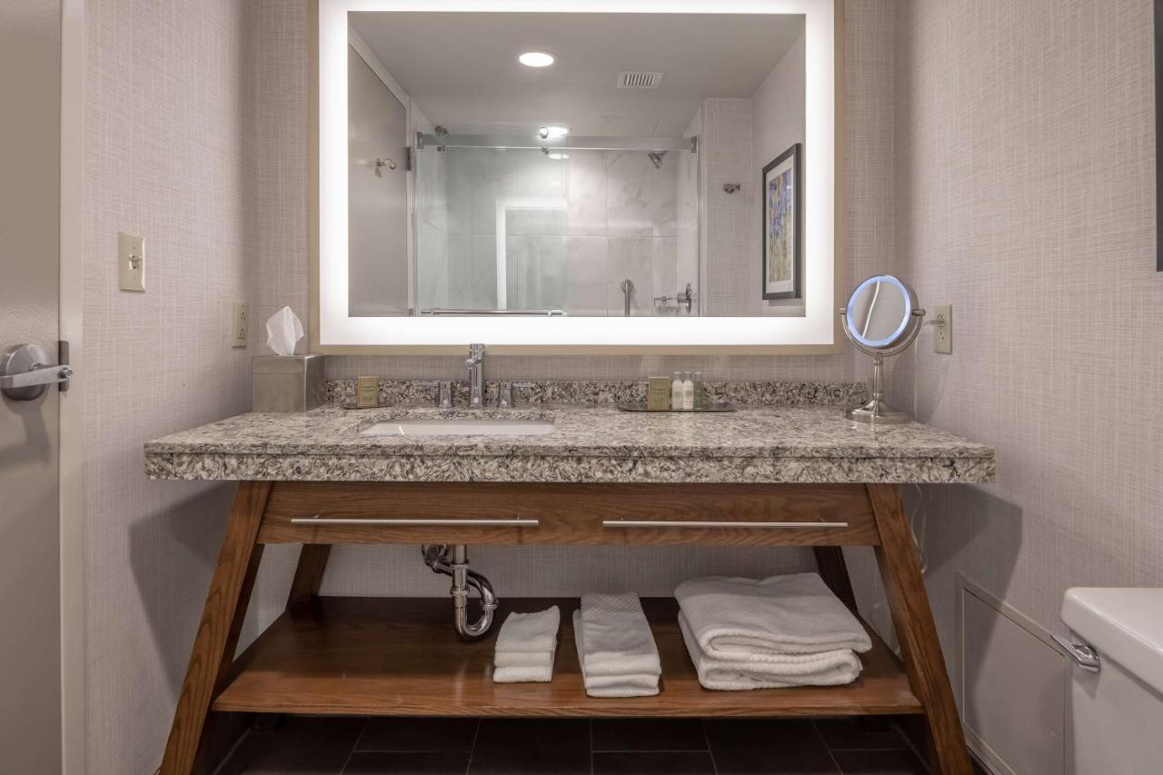 King Room - Non-Smoking at DoubleTree by Hilton Dallas - Farmers Branch