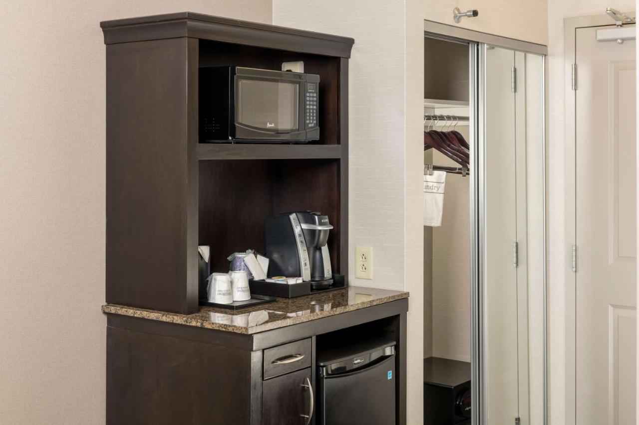 King Room - Evolution at Hilton Garden Inn Silver Spring White Oak