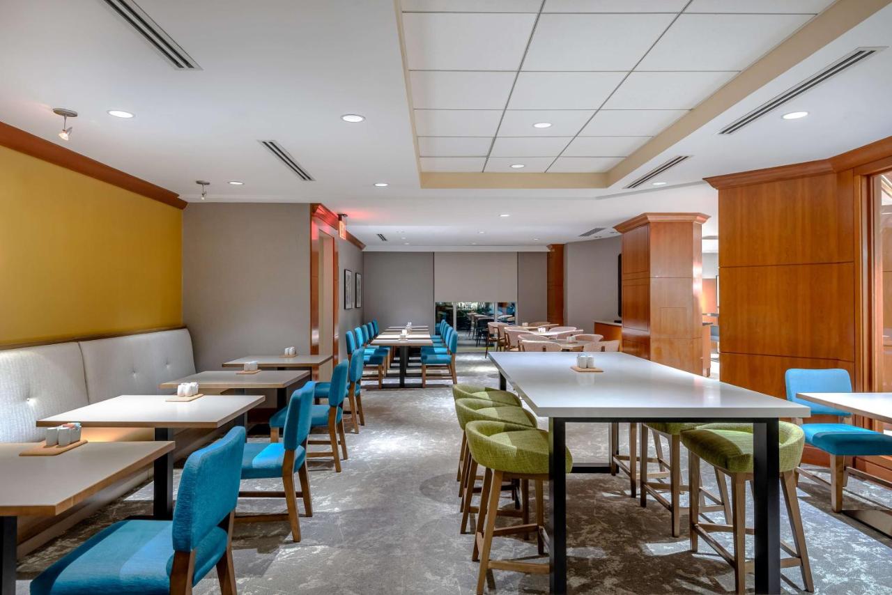 | Hilton Garden Inn Tysons Corner