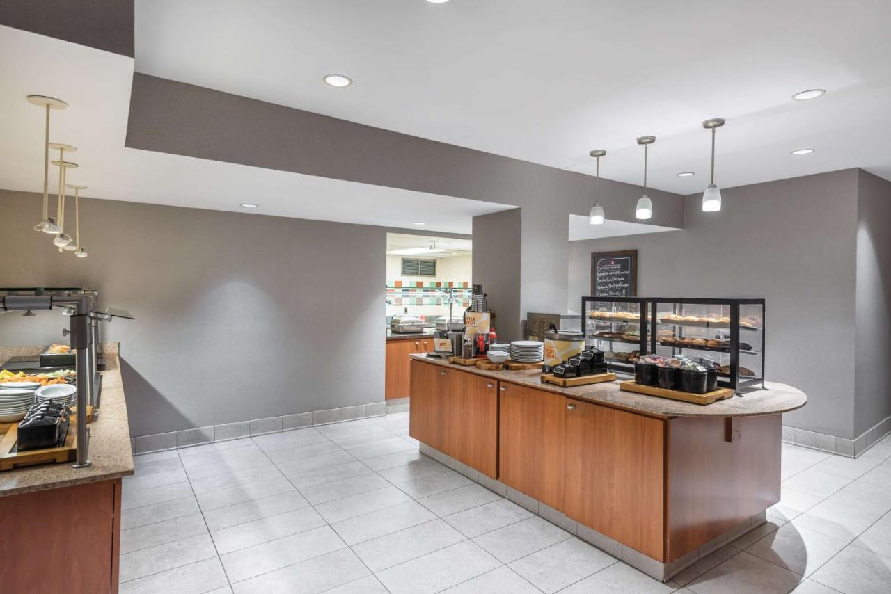 | Hilton Garden Inn Tysons Corner