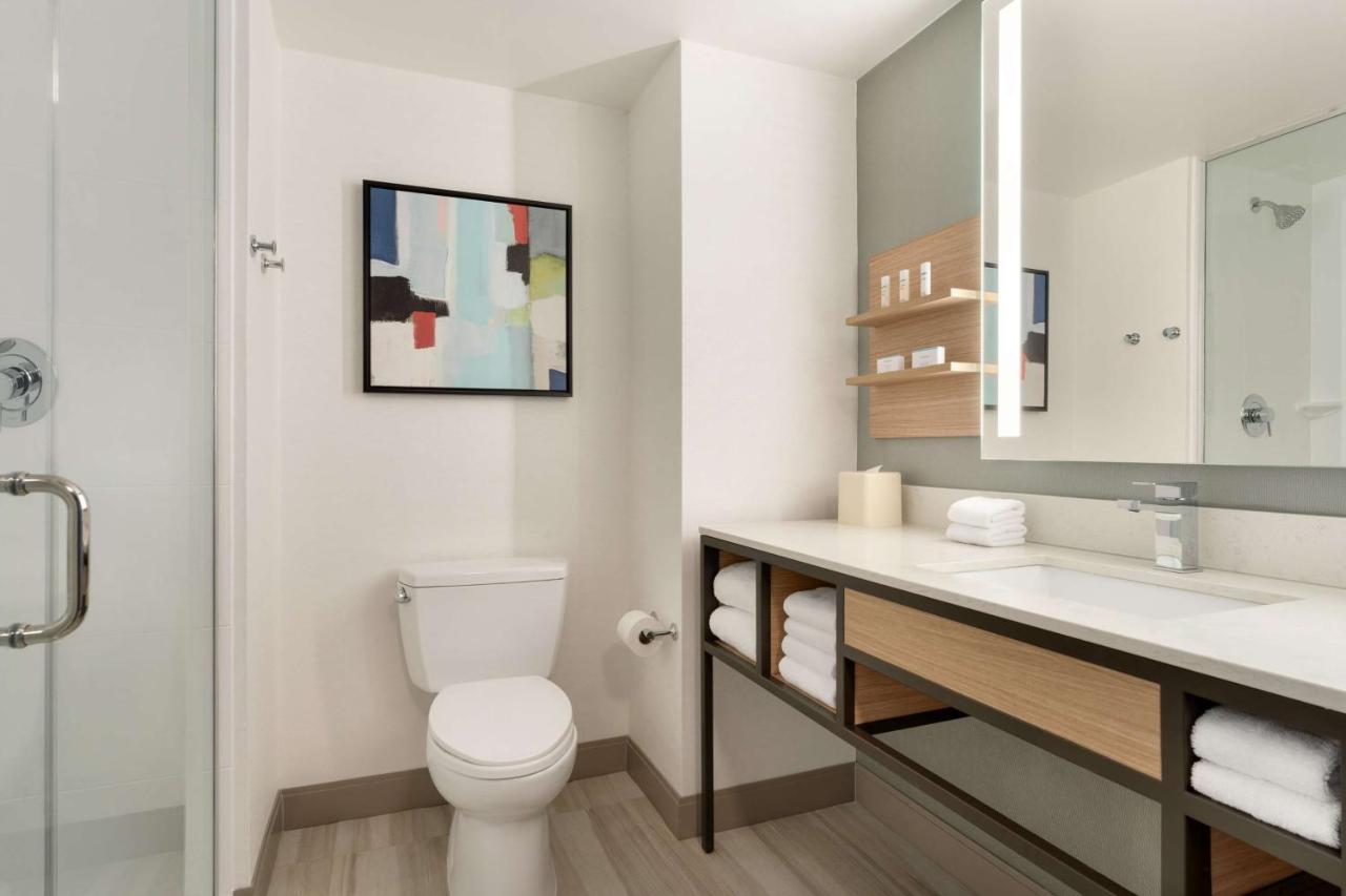 | Hilton Garden Inn Tysons Corner