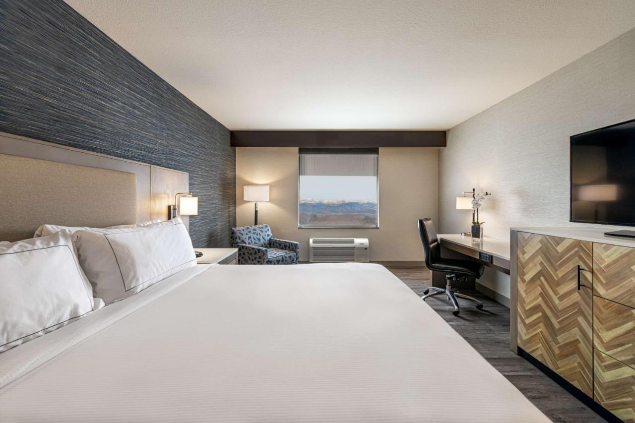 | DoubleTree by Hilton Hotel Denver - Thornton