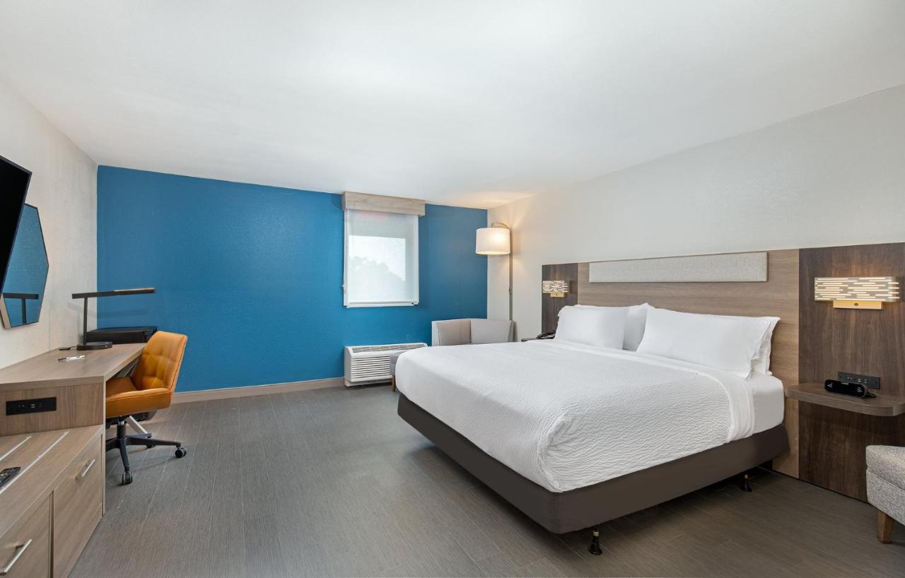 | ATL Airport Hotel