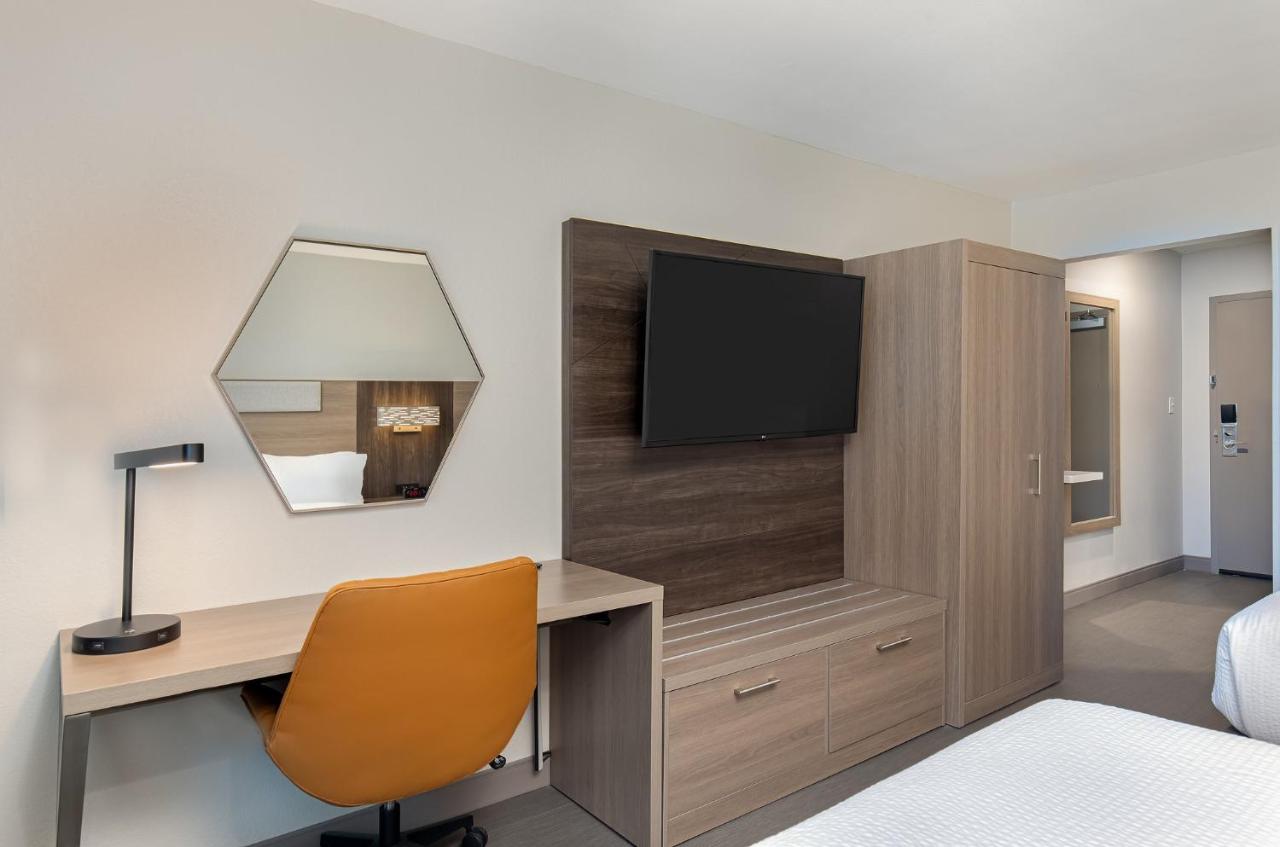 | ATL Airport Hotel