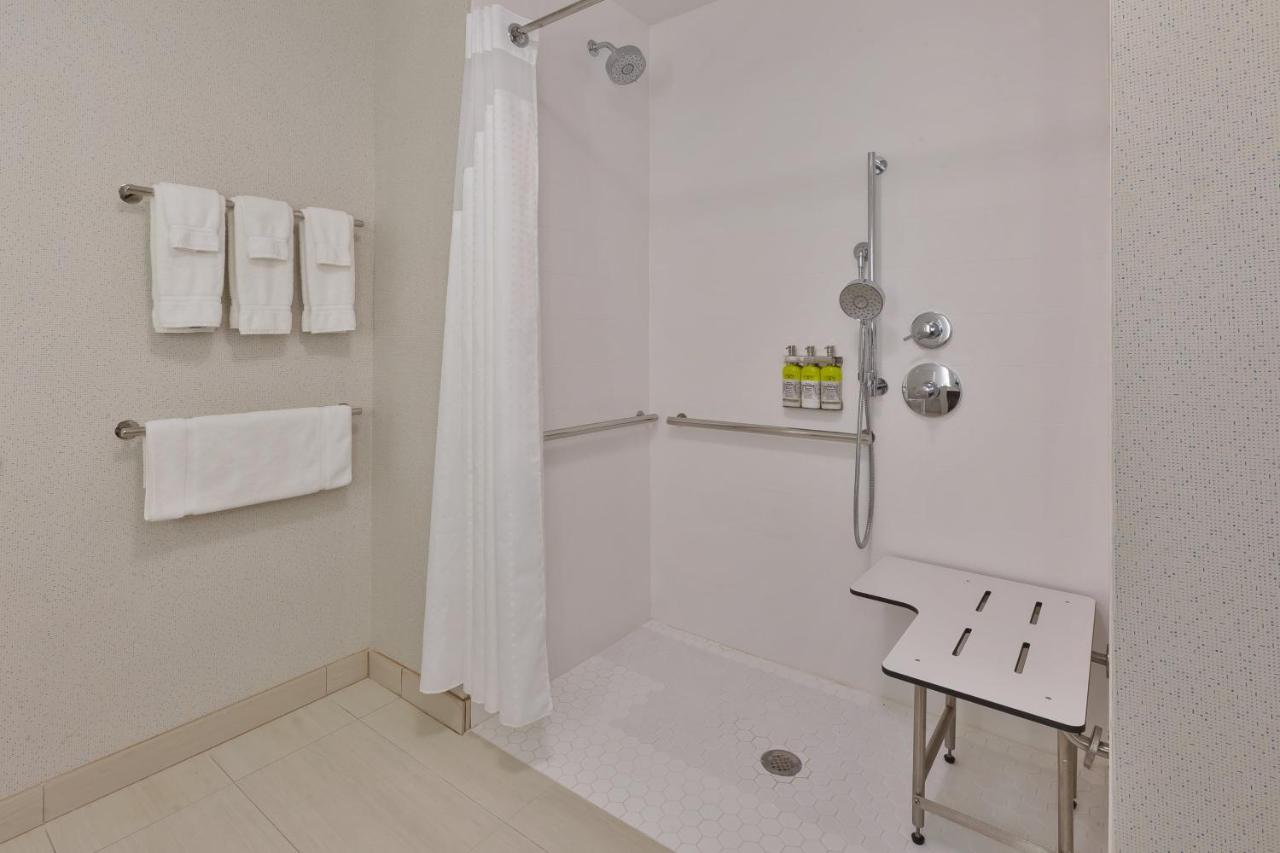 King Room with Accessible Roll in Shower - Non-Smoking at Holiday Inn Express & Suites Milan – Sandusky Area, an IHG Hotel