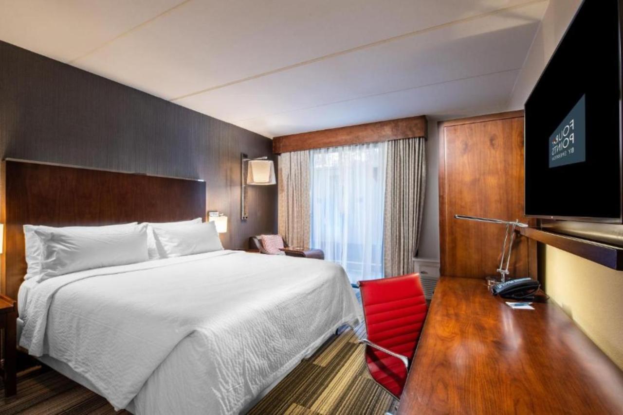 | Four Points by Sheraton Atlanta Airport West