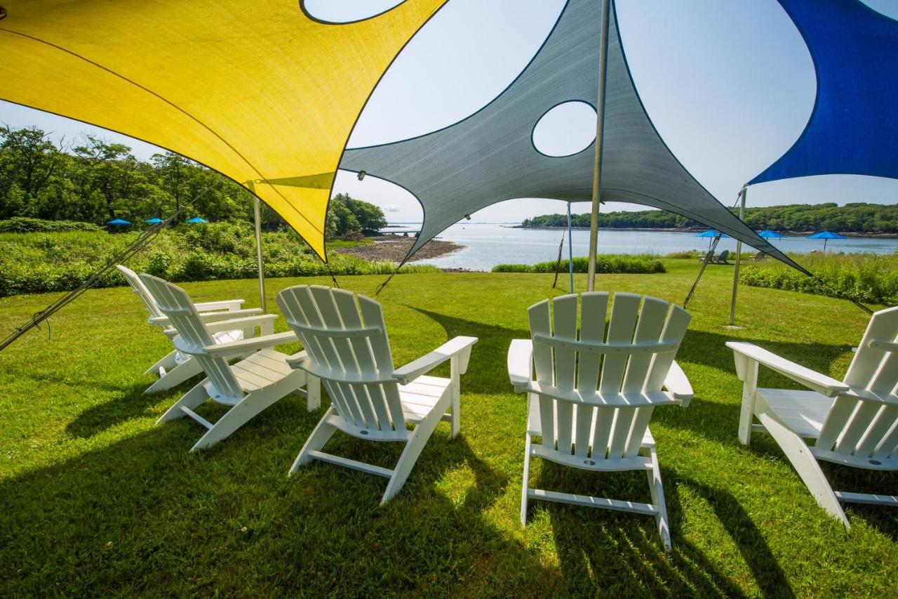 | Strawberry Hill Seaside Inn