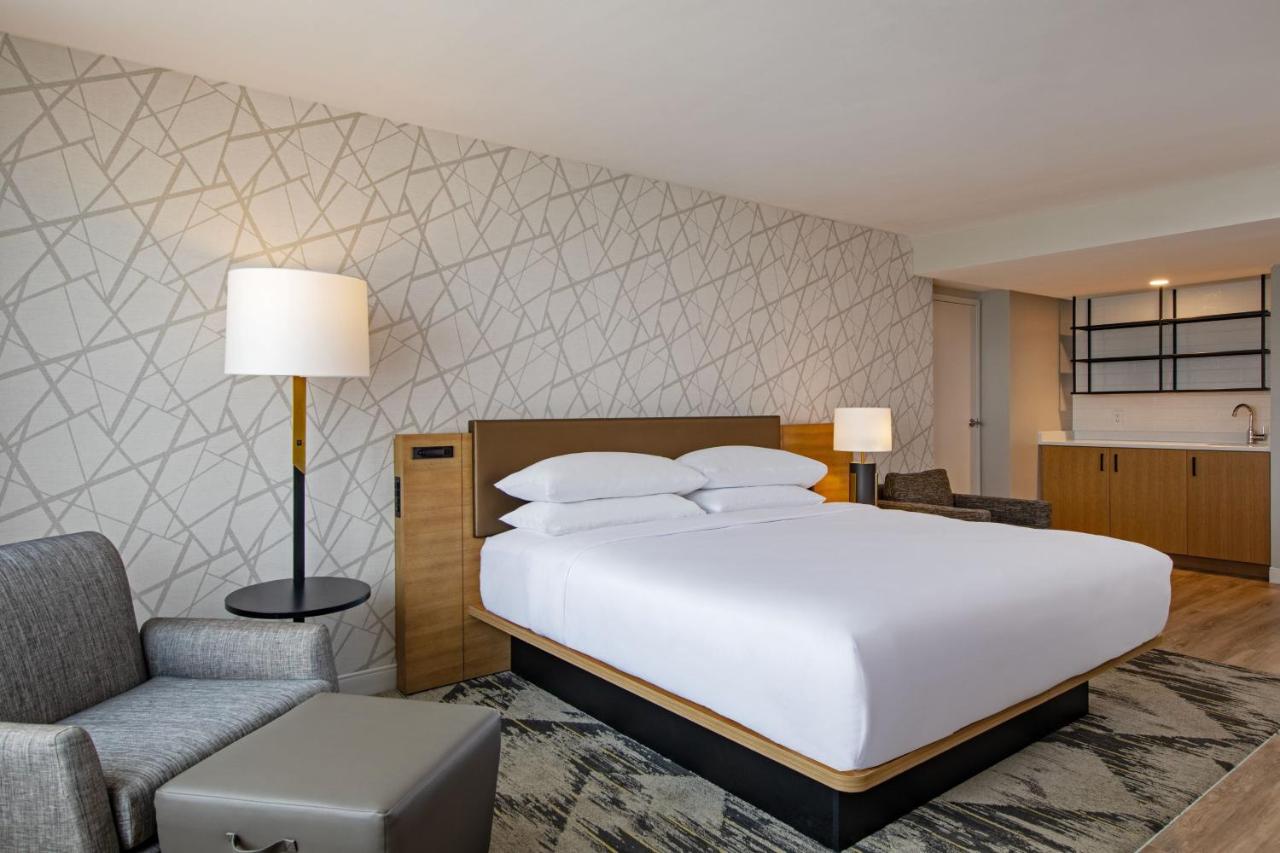 | Sheraton Birmingham Hotel