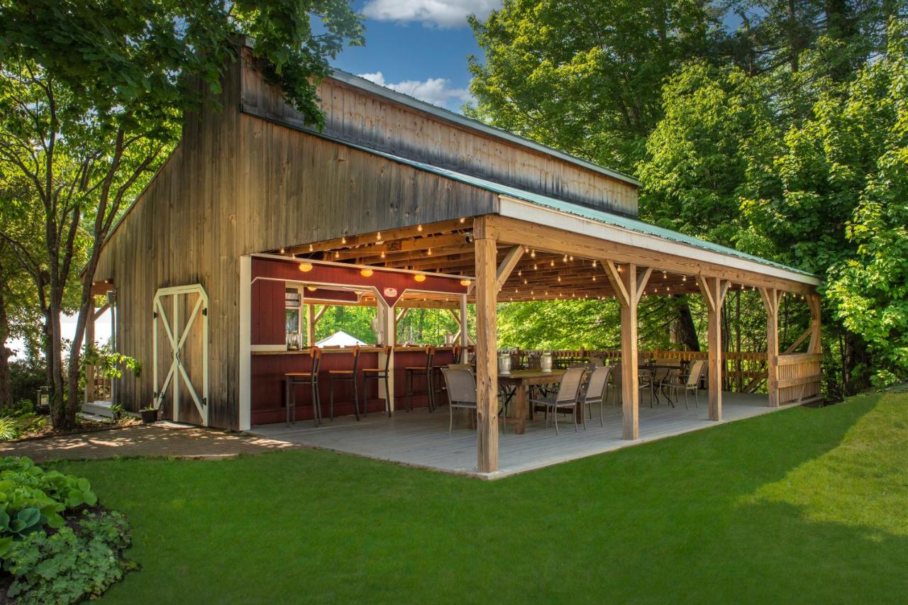 | Christmas Farm Inn and Spa