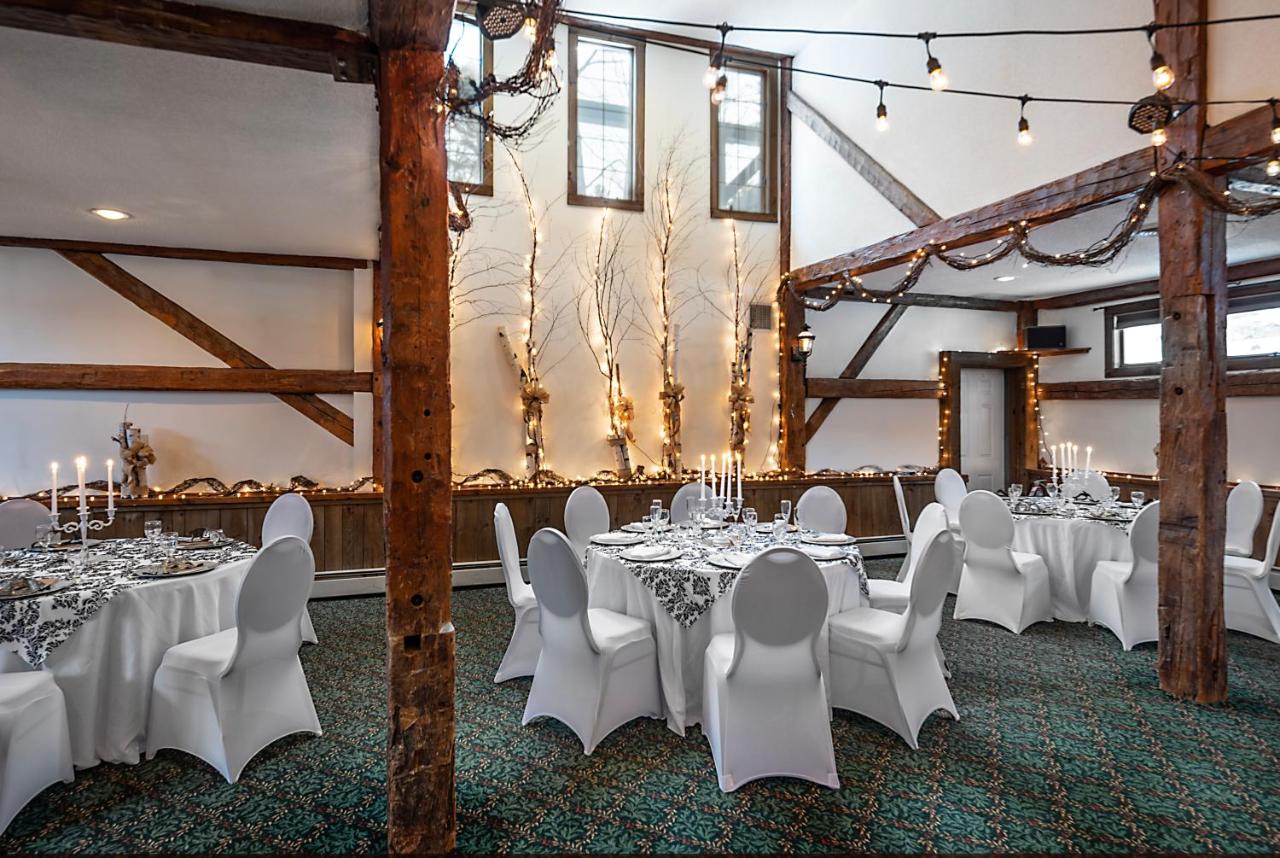 | Christmas Farm Inn and Spa