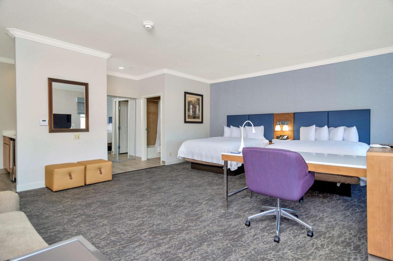Queen Studio Suite - Non-Smoking at Hampton Inn & Suites Fort Worth-Fossil Creek