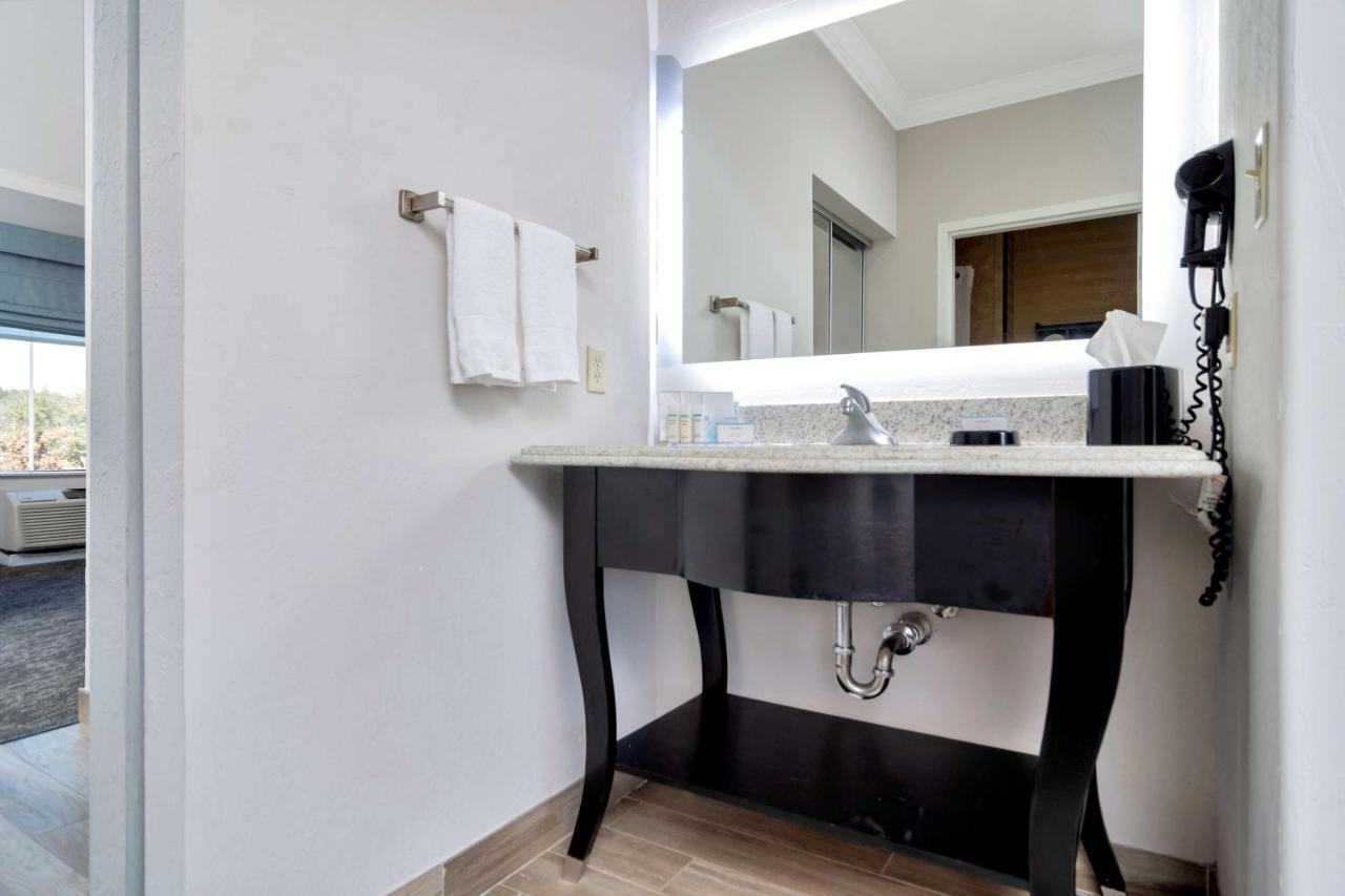 King Studio Suite - Non-Smoking at Hampton Inn & Suites Fort Worth-Fossil Creek