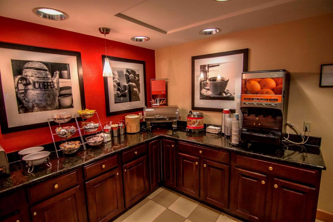 | Hampton Inn Groton/Mystic