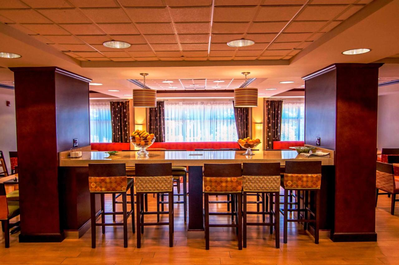 | Hampton Inn Groton/Mystic