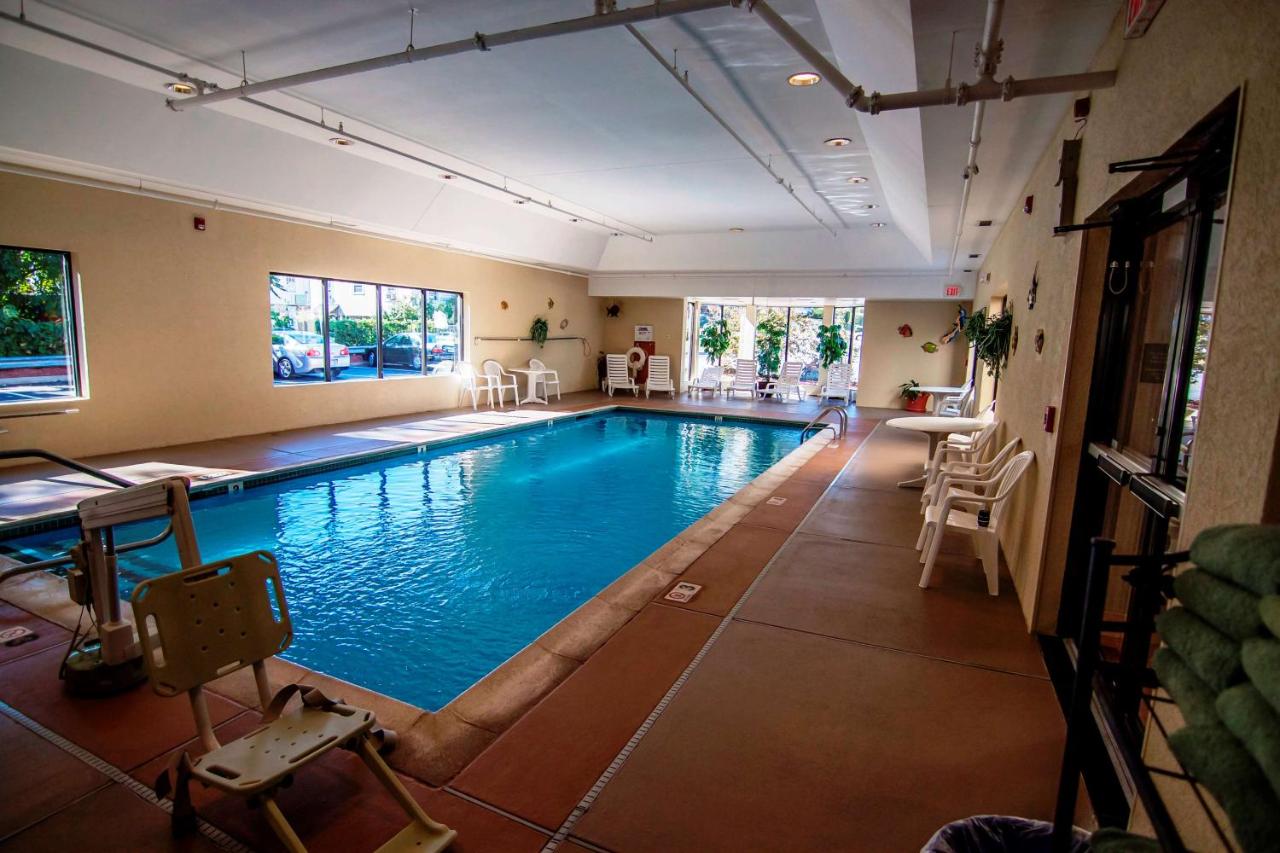 | Hampton Inn Groton/Mystic
