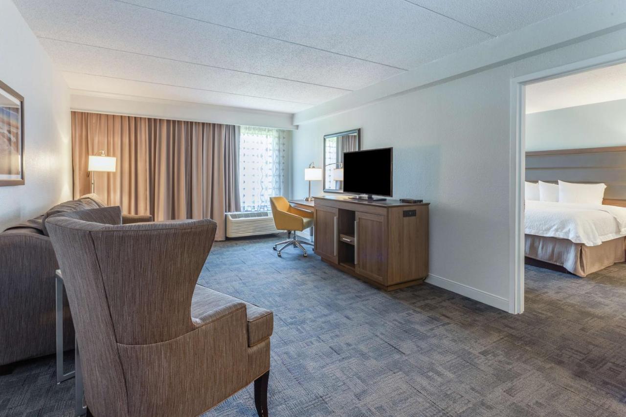 | Hampton Inn Groton/Mystic