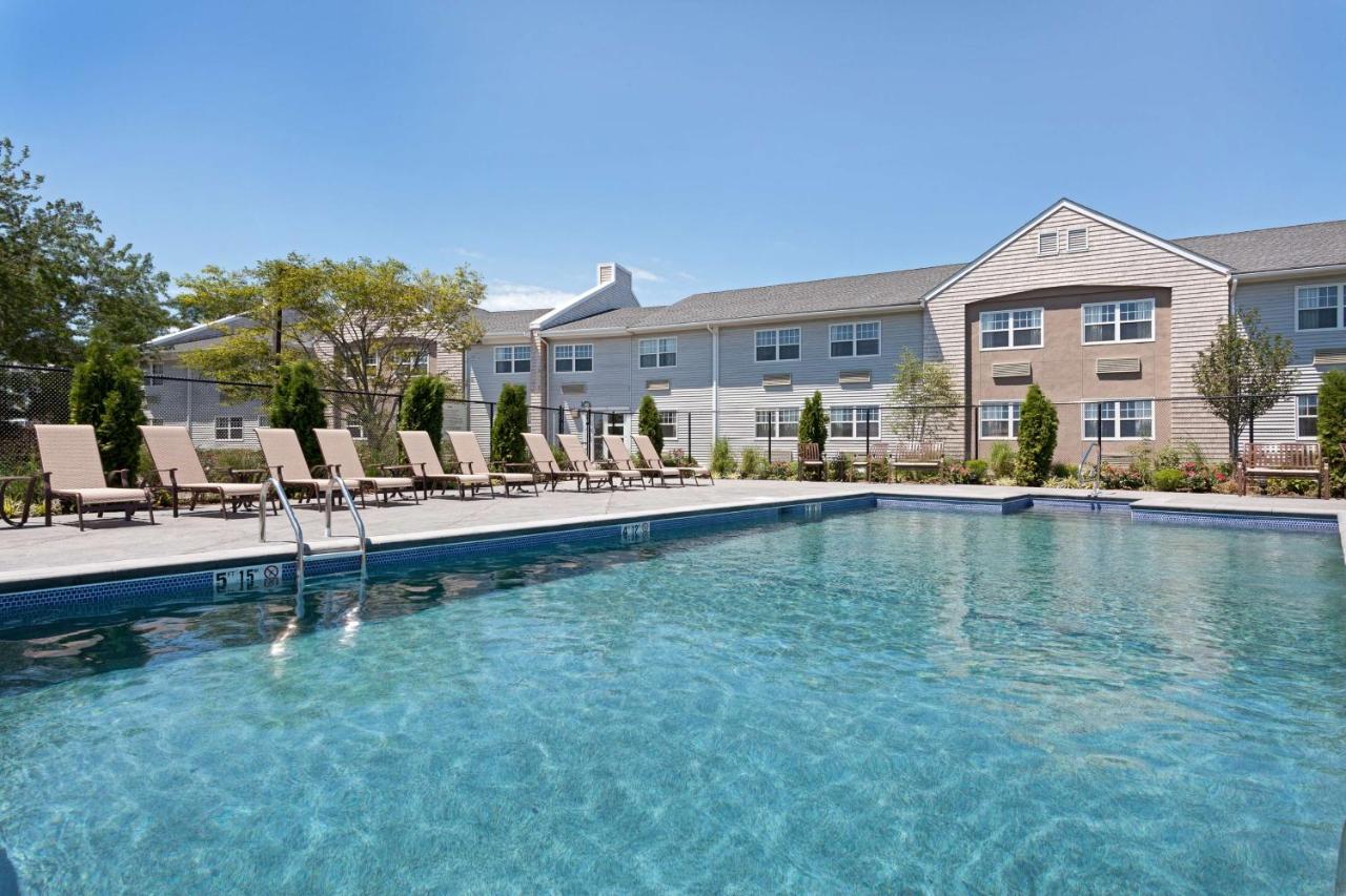  | DoubleTree by Hilton Cape Cod - Hyannis