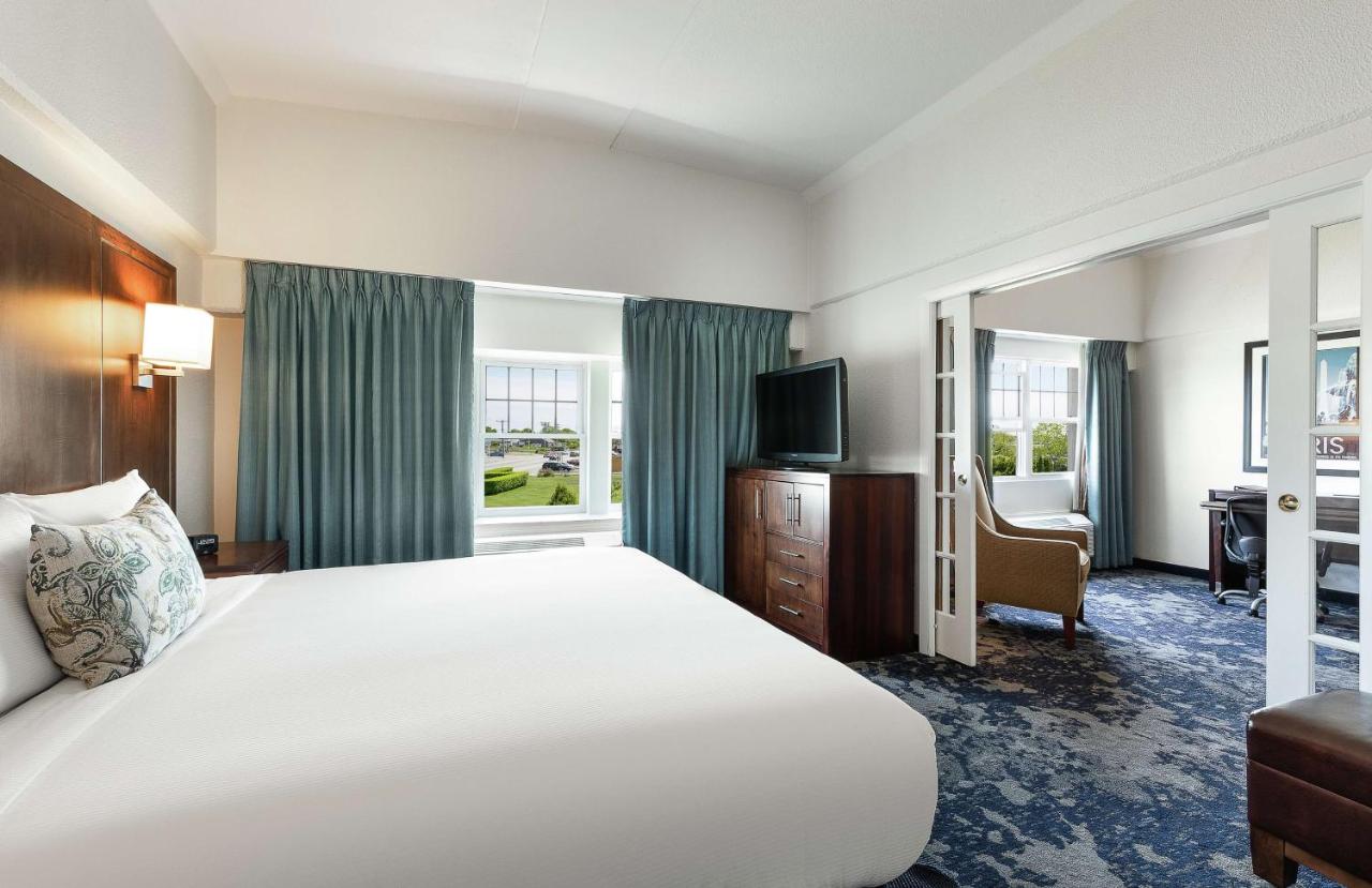 | DoubleTree by Hilton Cape Cod - Hyannis