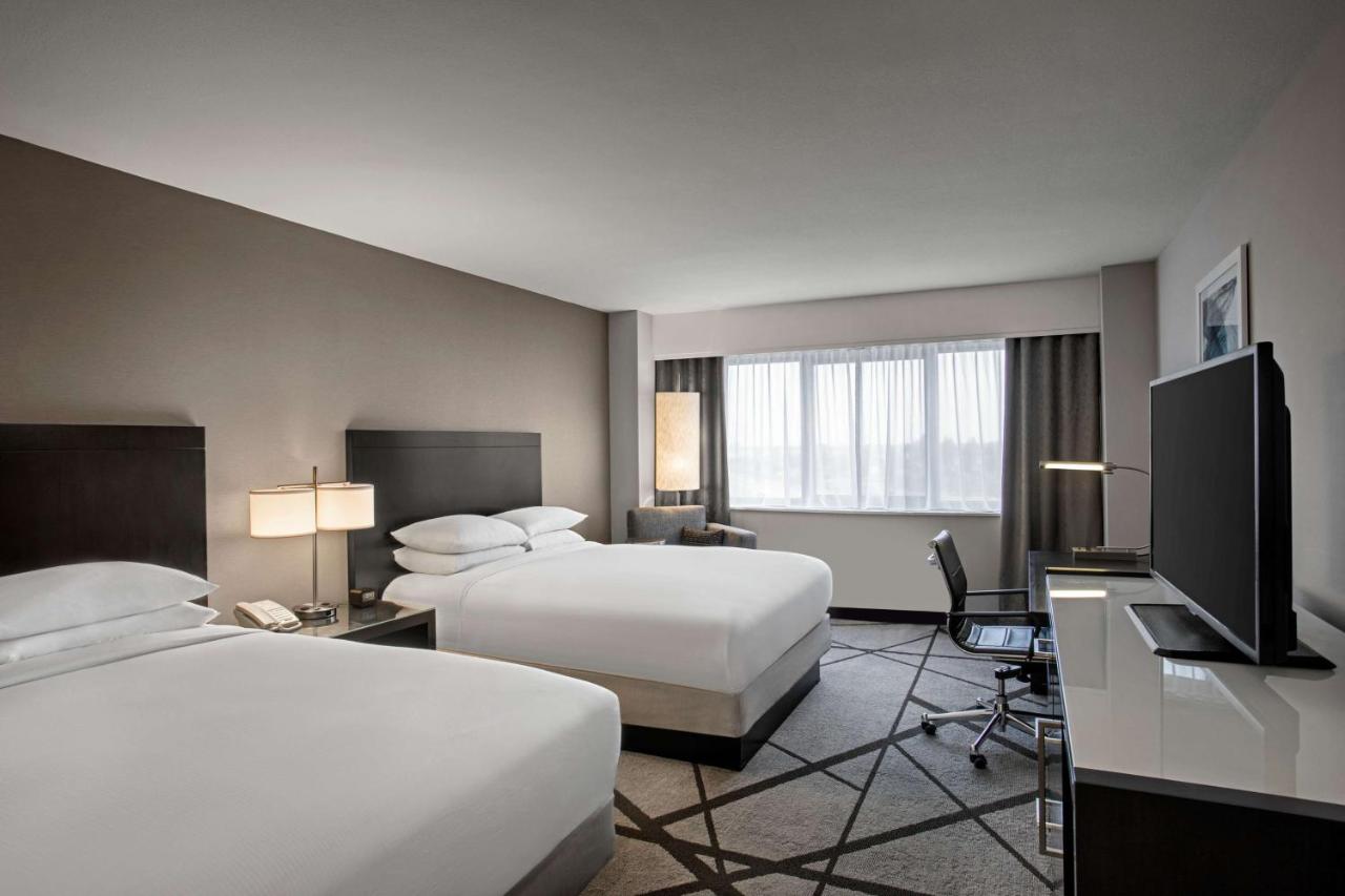 Double Room with Two Double Beds at DoubleTree by Hilton Los Angeles - Norwalk