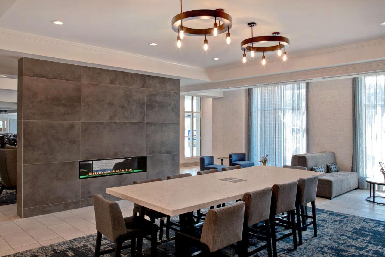 | Hilton Garden Inn Kansas City/Kansas