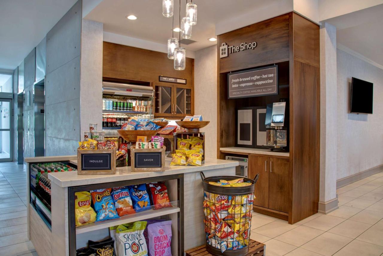| Hilton Garden Inn Kansas City/Kansas