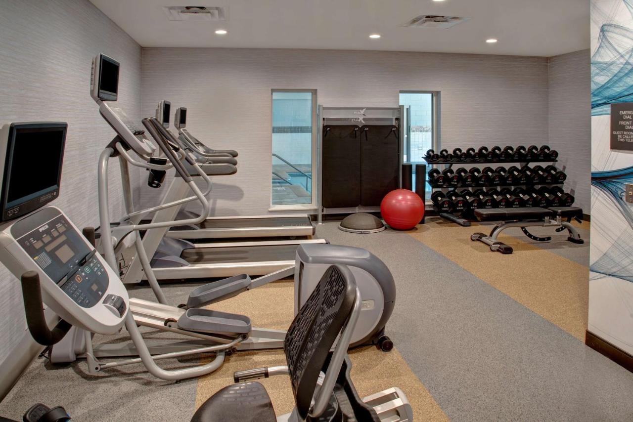 | Hilton Garden Inn Kansas City/Kansas