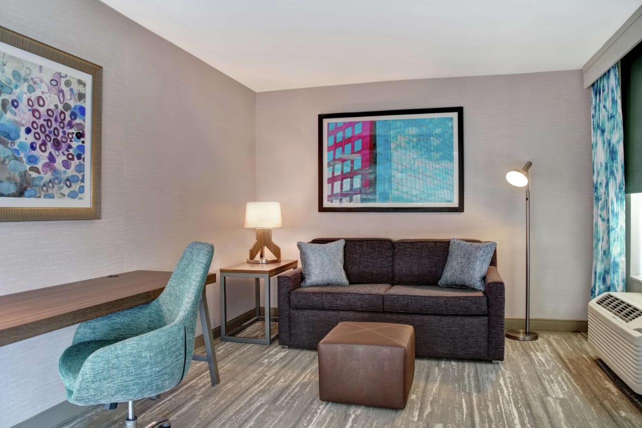 | Hilton Garden Inn Kansas City/Kansas