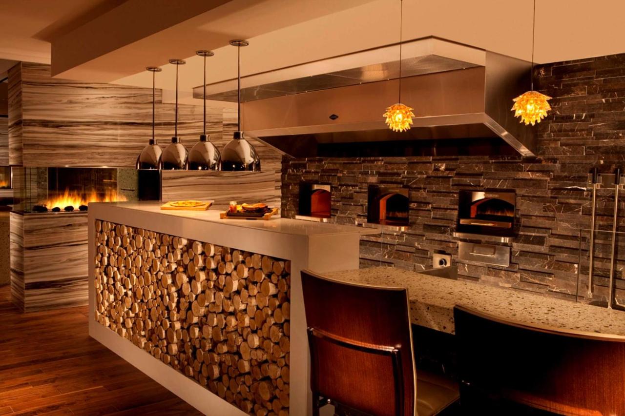 | Hilton McLean Tysons Corner