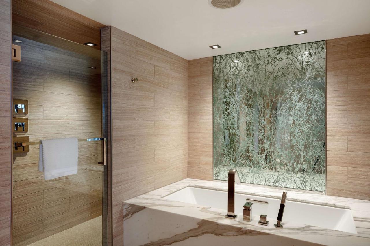 | Hilton McLean Tysons Corner