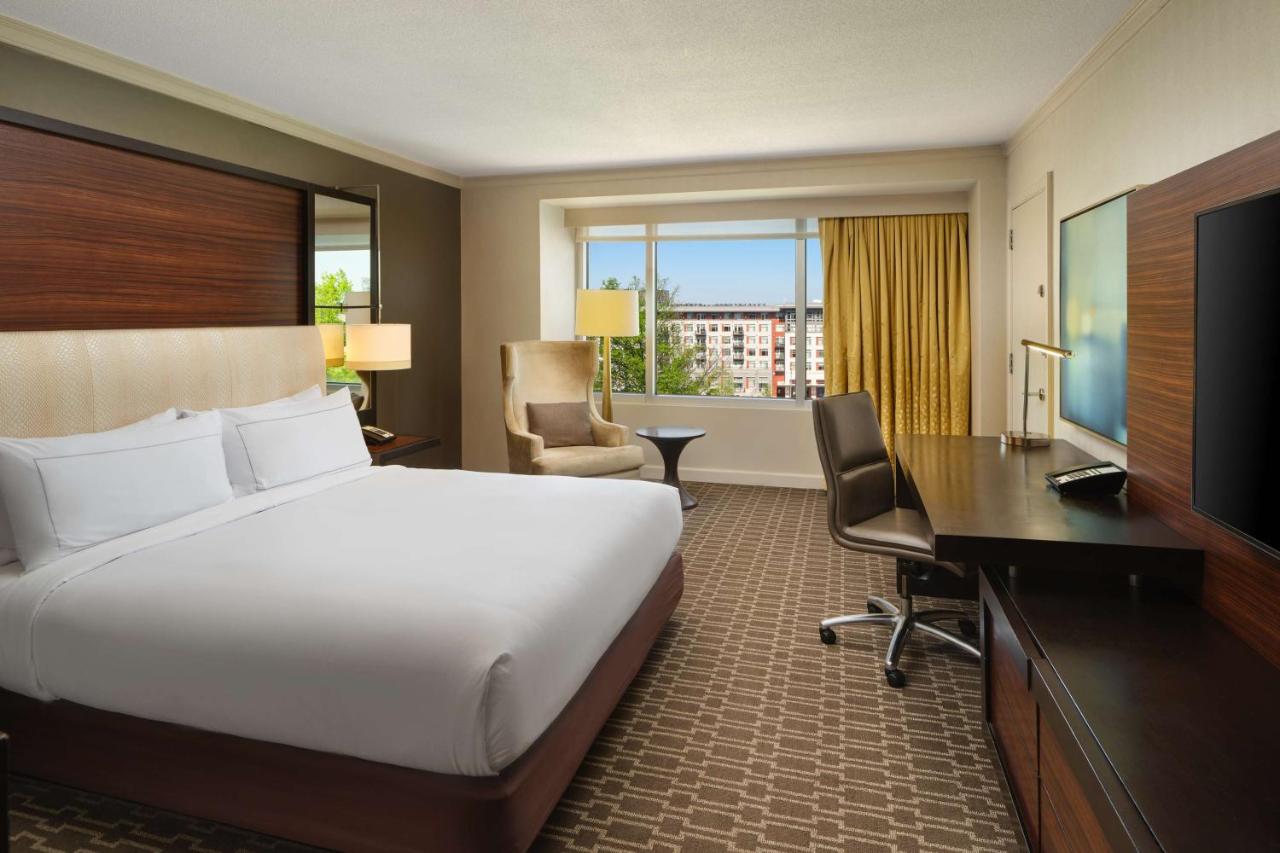 | Hilton McLean Tysons Corner