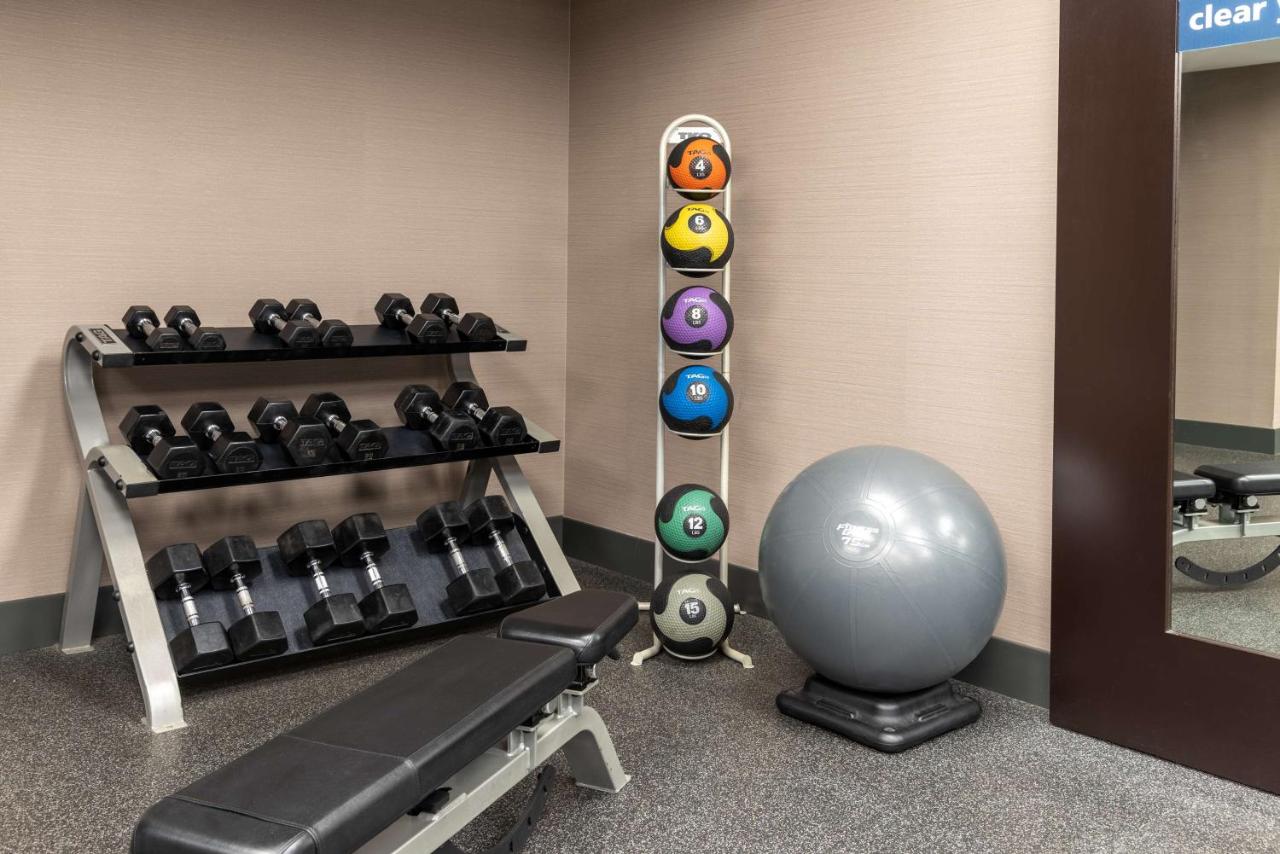 | Hampton Inn Kansas City-Lee's Summit