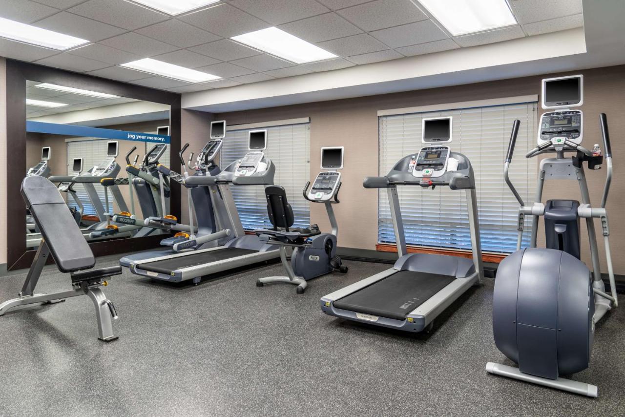 | Hampton Inn Kansas City-Lee's Summit
