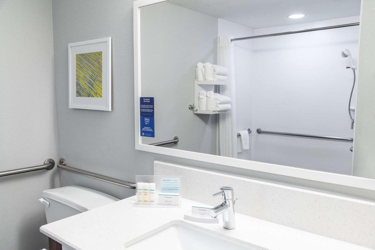 | Hampton Inn Kansas City-Lee's Summit