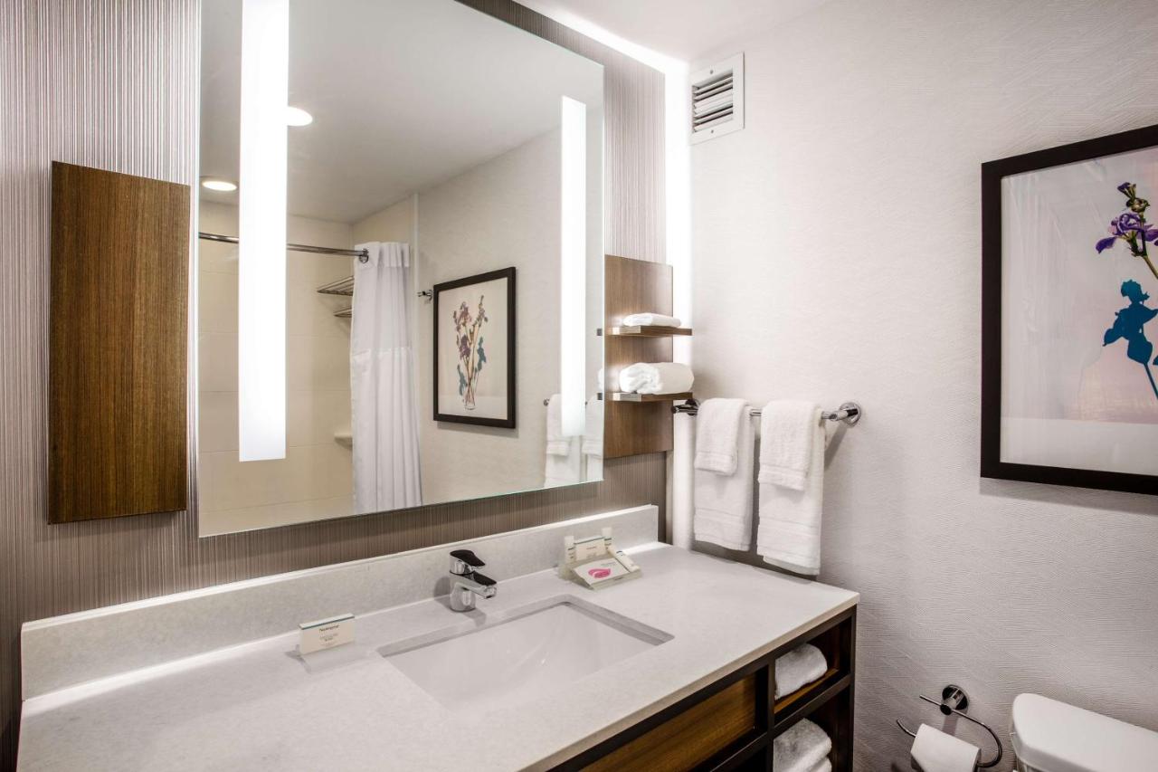 Premium Queen Room with Two Queen Beds at Hilton Garden Inn Nashville/Smyrna