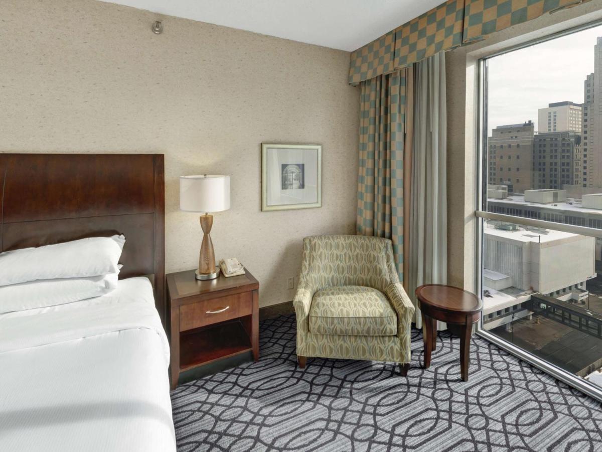  | DoubleTree by Hilton St Paul Downtown