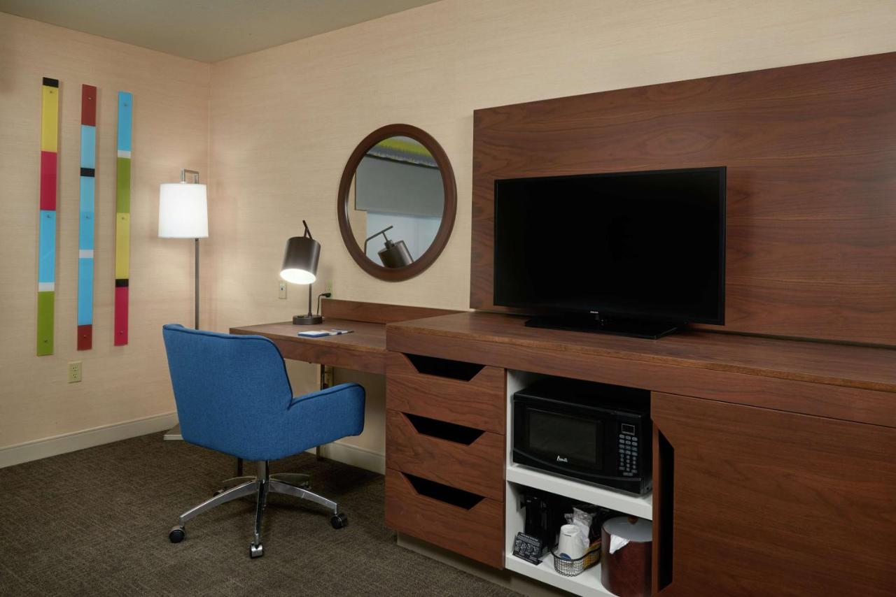 Queen Room with Two Queen Beds - Disability Access/Non-Smoking at Best Western Plus Surprise-Phoenix NW