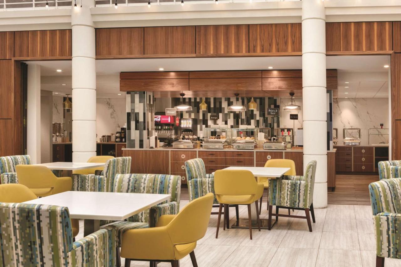 | Embassy Suites by Hilton Richmond