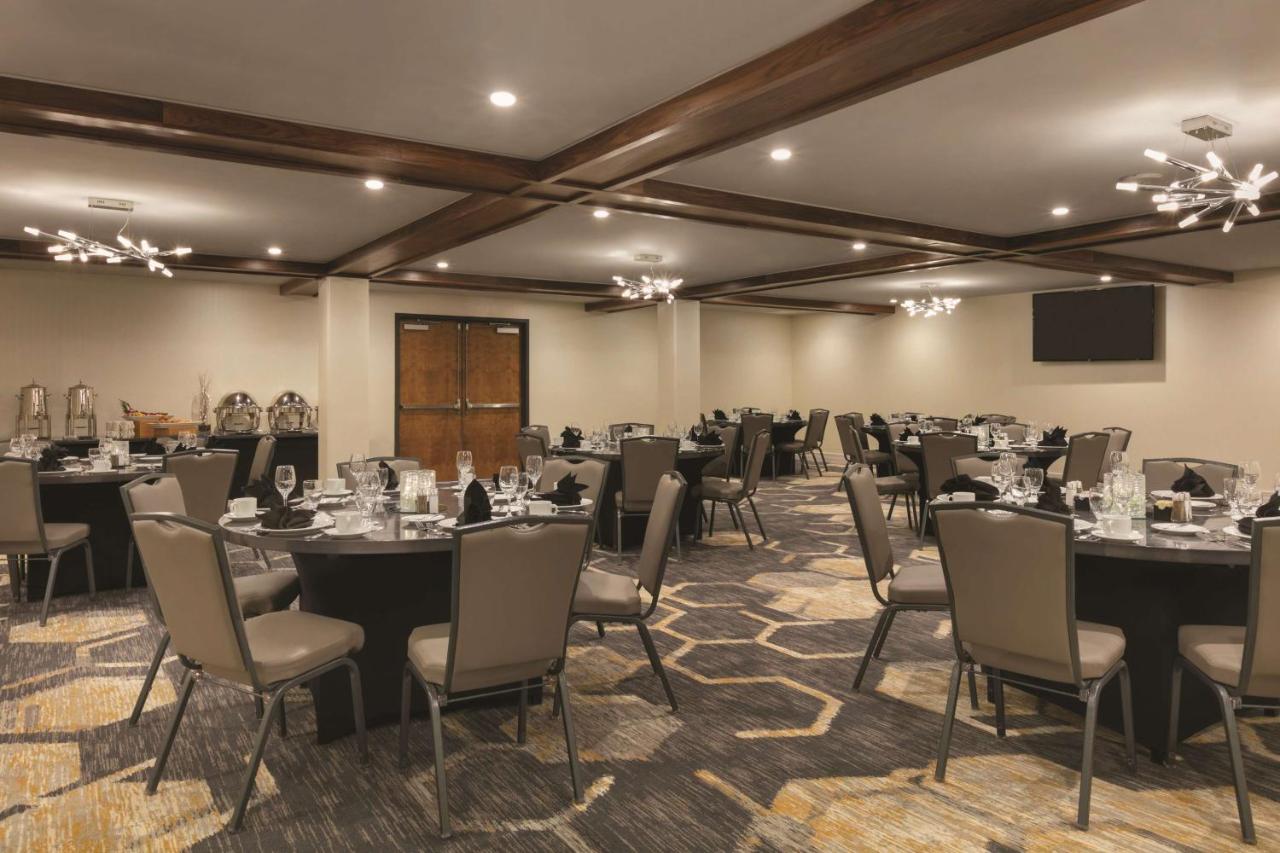| Embassy Suites by Hilton Richmond