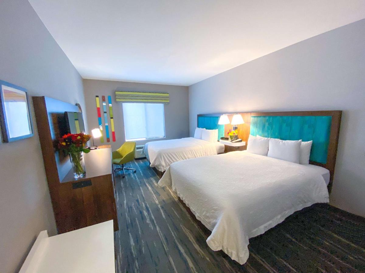 Queen Room with Two Queen Beds at Hampton Inn Carlsbad-North San Diego County