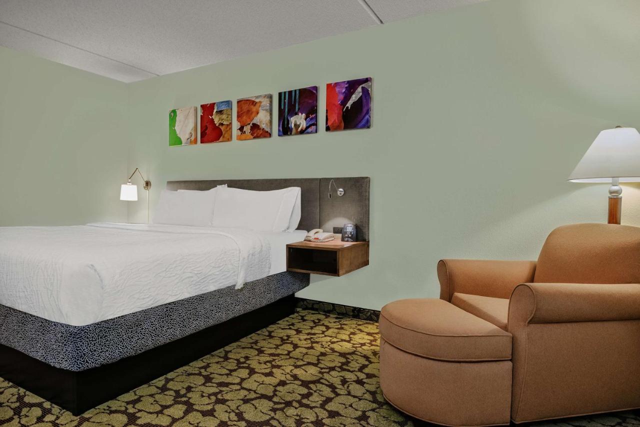 King Room at Hilton Garden Inn San Antonio Airport