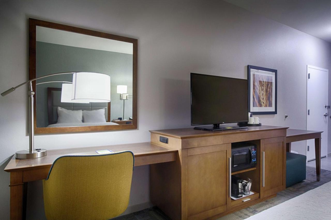 Double Room with Two Double Beds at Hampton Inn Salina