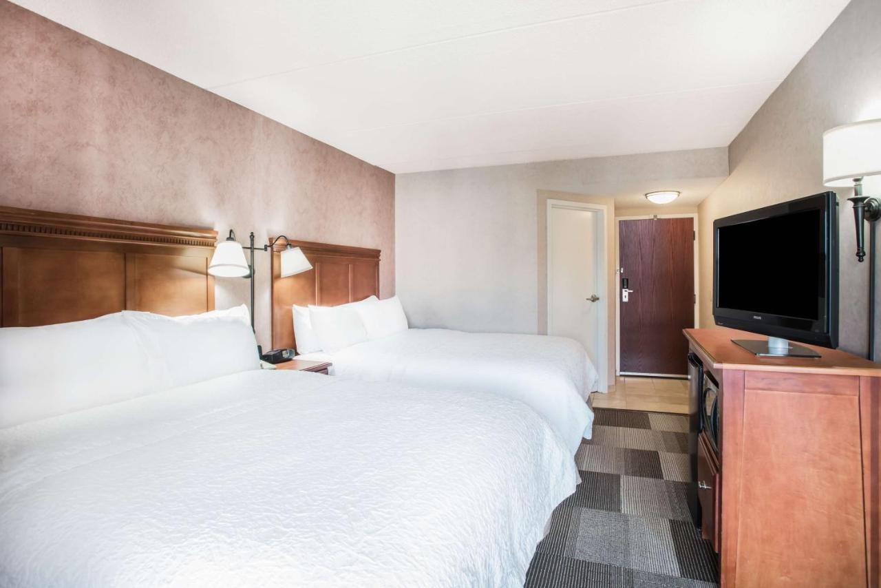 | Hampton Inn West Springfield