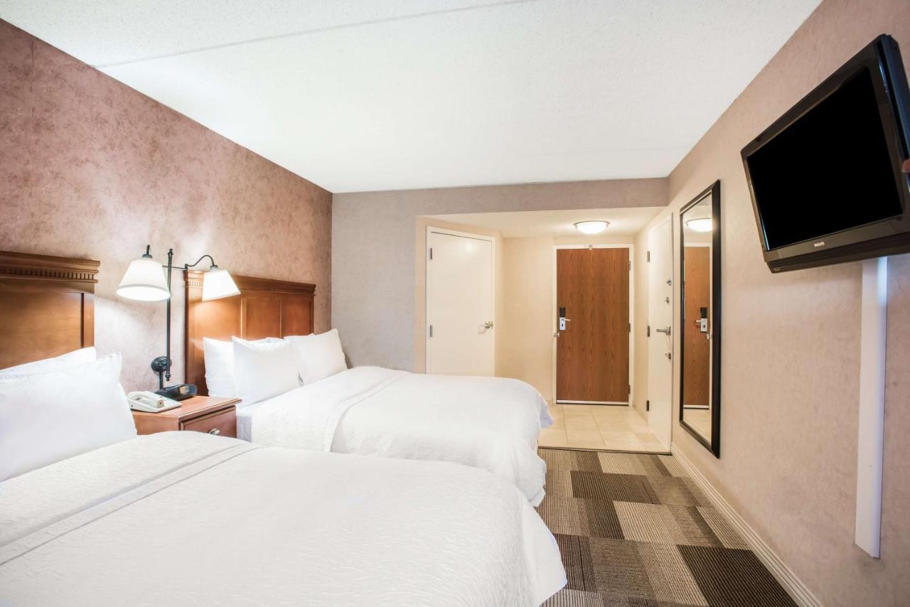 | Hampton Inn West Springfield