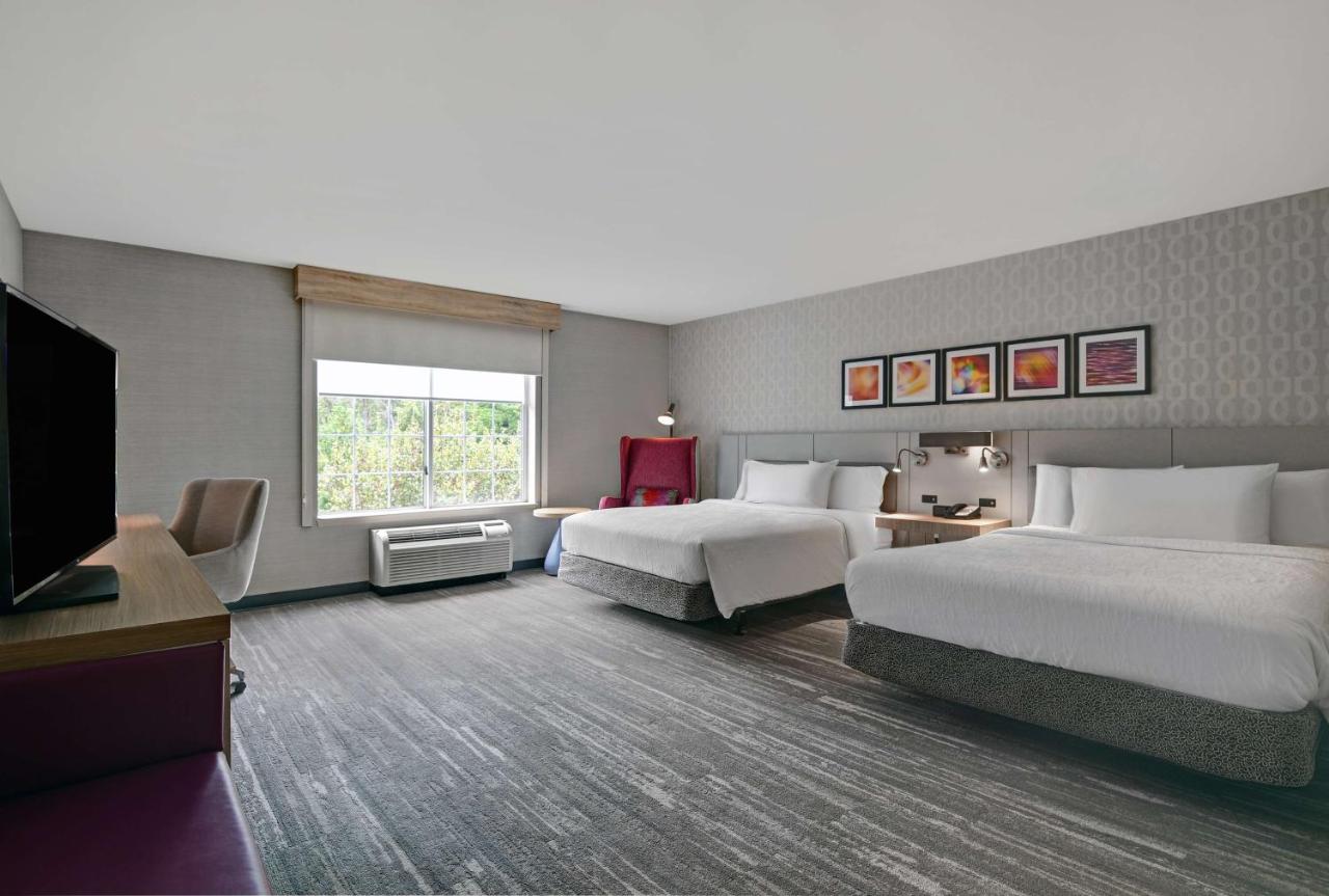 | Hilton Garden Inn Hamilton